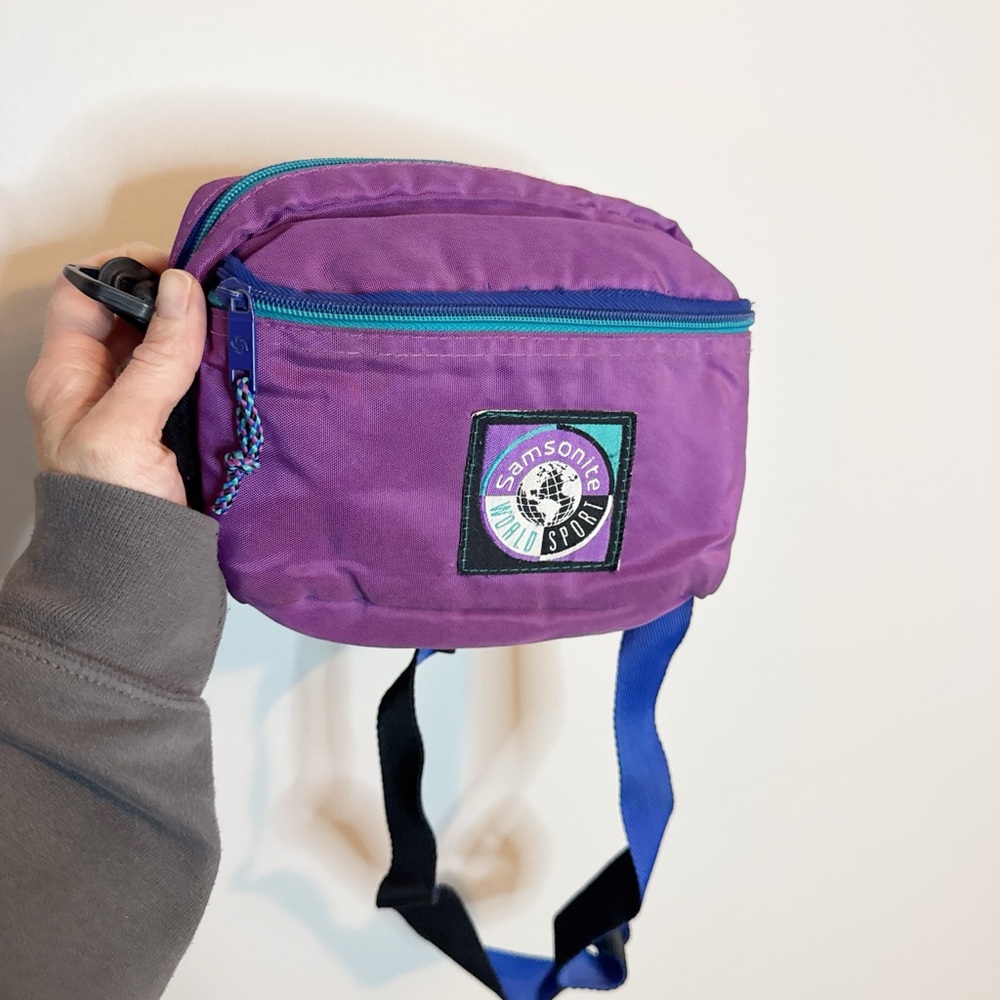 Vintage Samsonite Purple Nylon Fanny Pack with Blue Trim